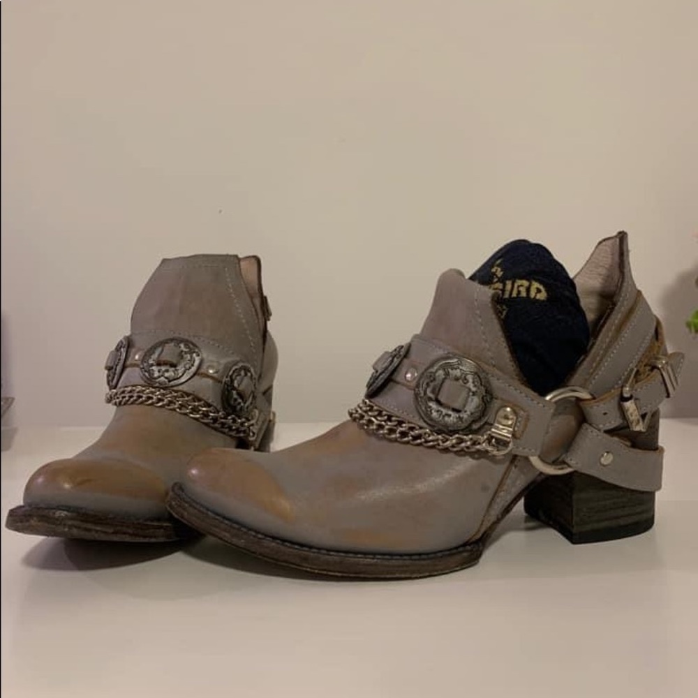 FreeBird ankle boots
